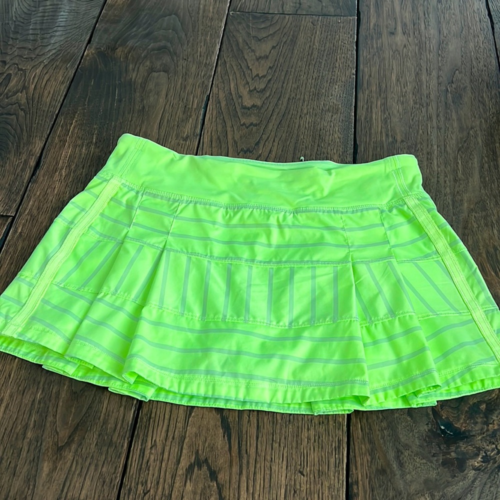 Highlighter yellow lululemon tennis skirt